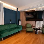 Cosmopolita Boutique Hotel 4*