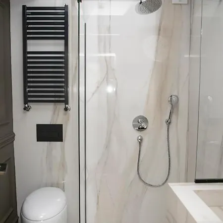 Cosmopolita Boutique Timişoara