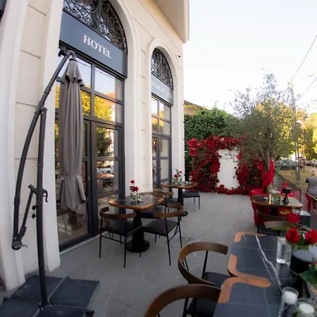 Cosmopolita Boutique Hotel 4*