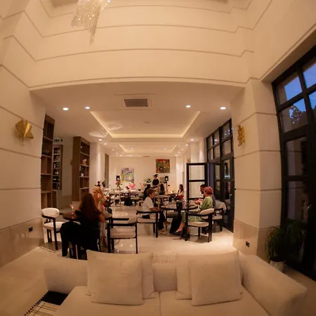 Cosmopolita Boutique