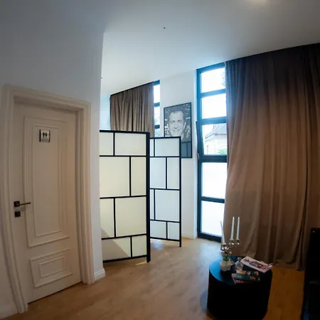 Cosmopolita Boutique Timişoara