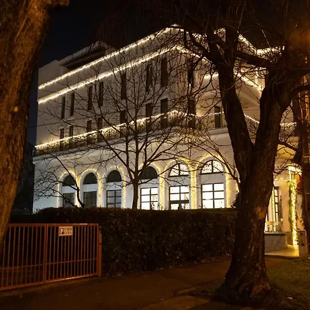 Cosmopolita Boutique Hotel