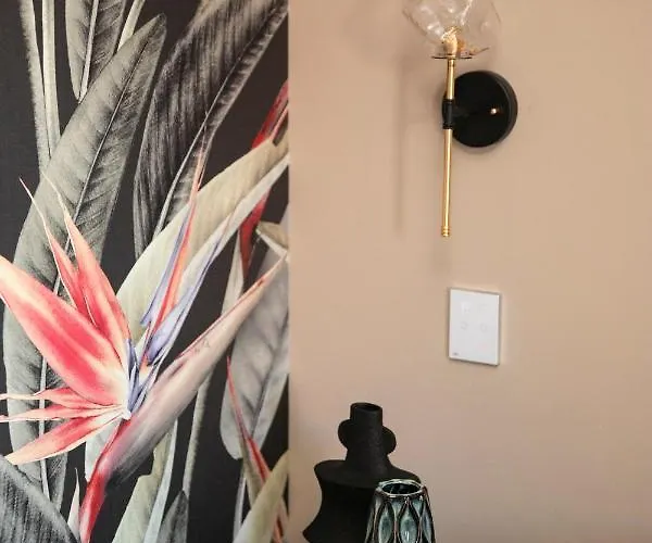 Cosmopolita Boutique Hotel 4*