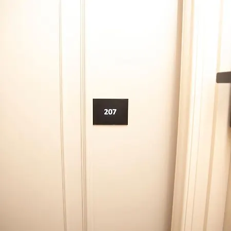 Cosmopolita Boutique ホテル 4*