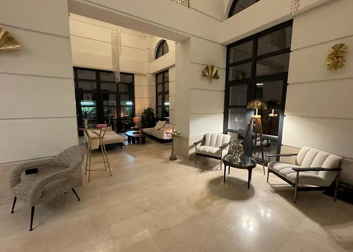 Cosmopolita Boutique 4*