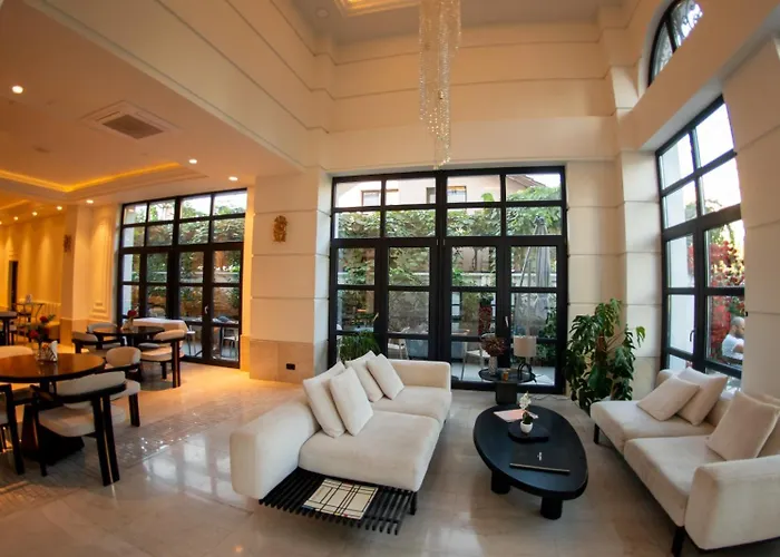 Cosmopolita Boutique 4*